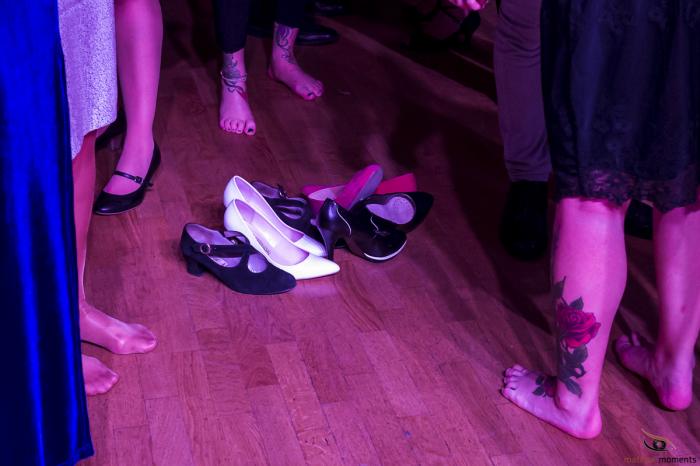 matena moments / brillenball