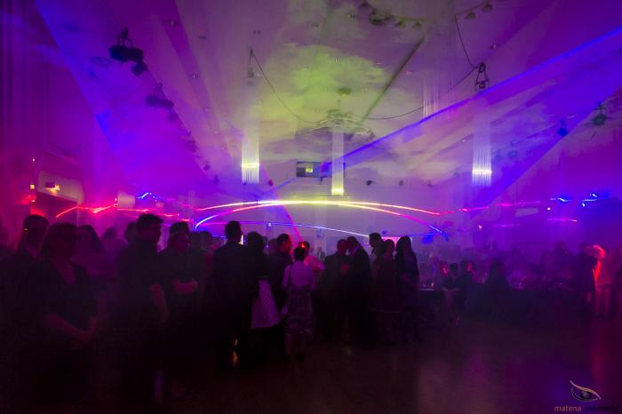 matena moments / brillenball