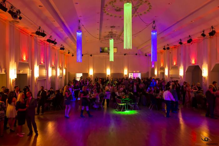 matena moments / brillenball