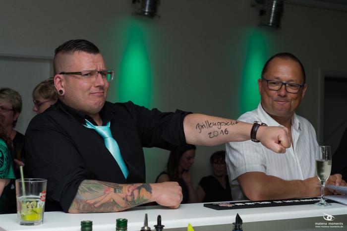 matena moments / Brillenball