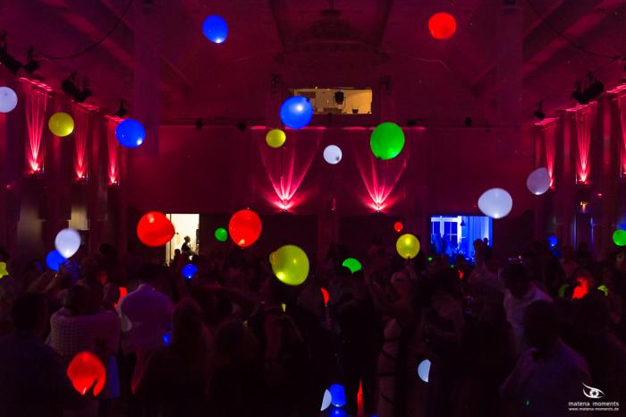 matena moments / Brillenball