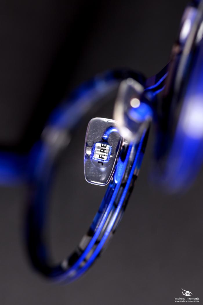 matena moments / Business