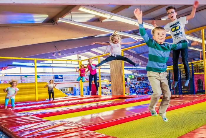 matena moments / Business