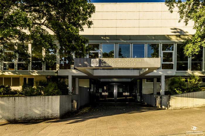 matena moments / Business