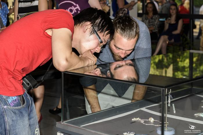 matena moments / Business