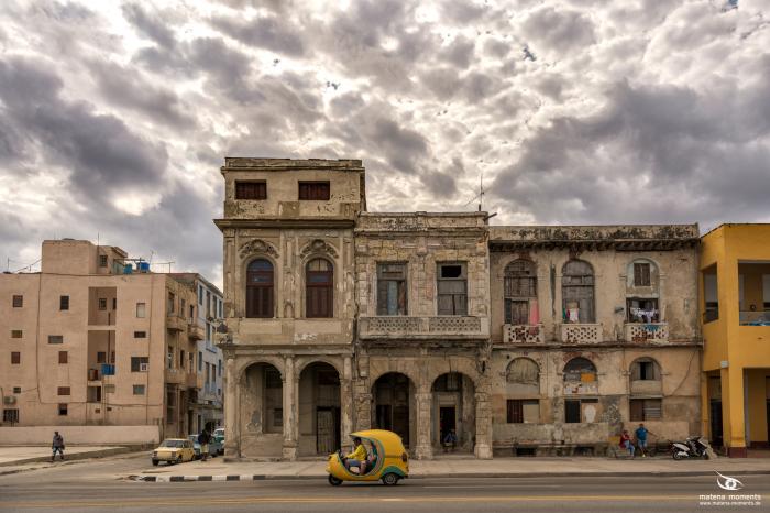 matena moments / Kuba