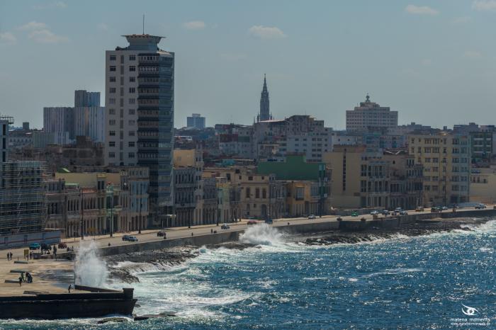 matena moments / Kuba