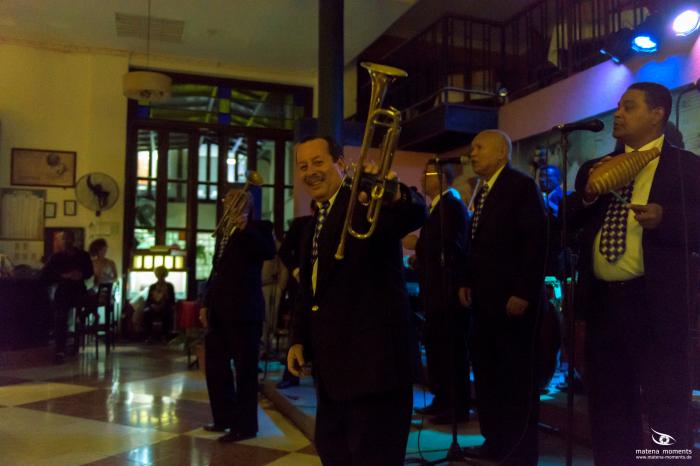 matena moments / Kuba