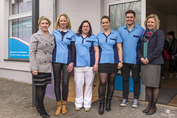 matena moments / Business